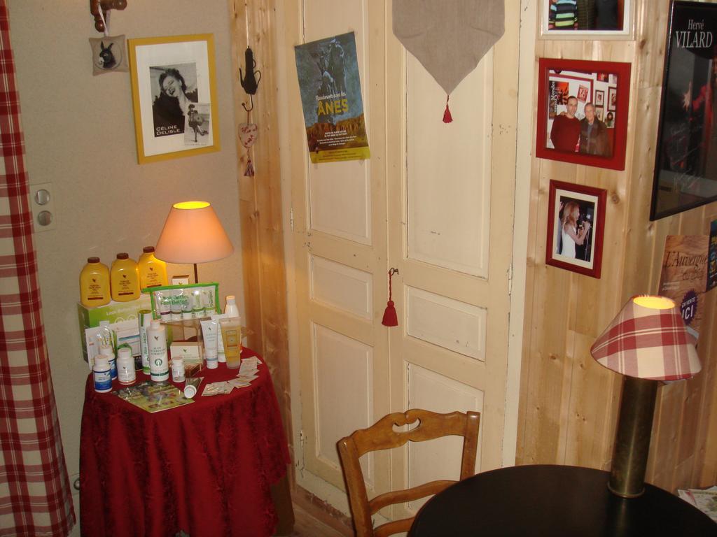 La Maison De Justine Hotell Murat  Exteriör bild