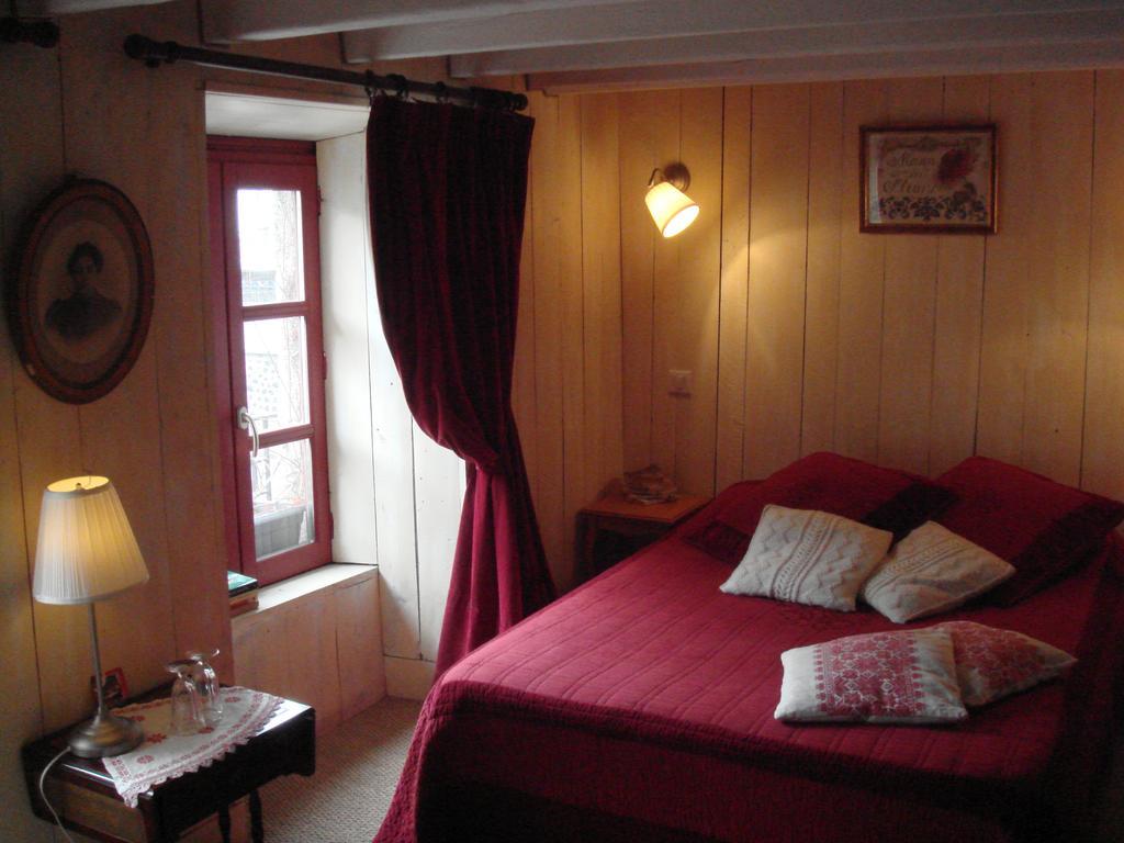 La Maison De Justine Hotell Murat  Exteriör bild