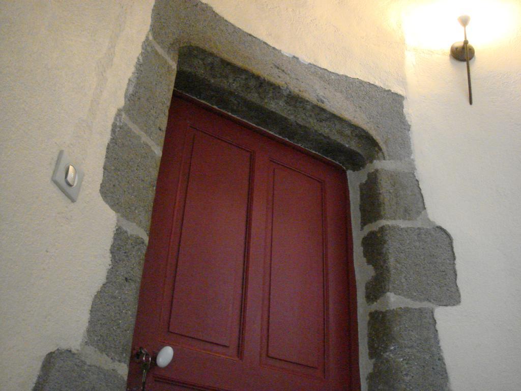 La Maison De Justine Hotell Murat  Exteriör bild